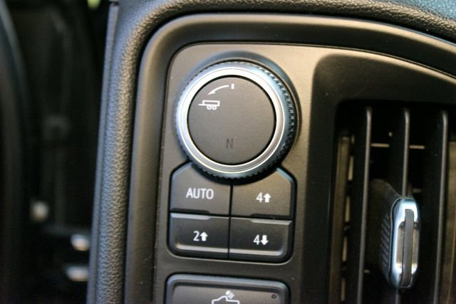 Used 2019 GMC Sierra 1500 4x4 Crew Cab w/ Convenience Package image 18