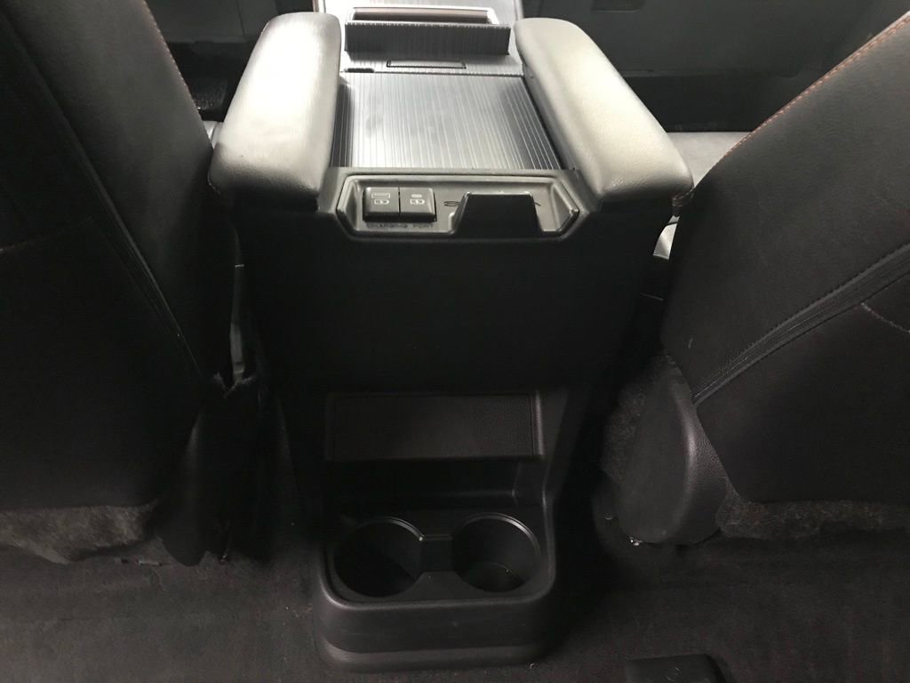 Used 2021 Toyota Sienna XSE image 28