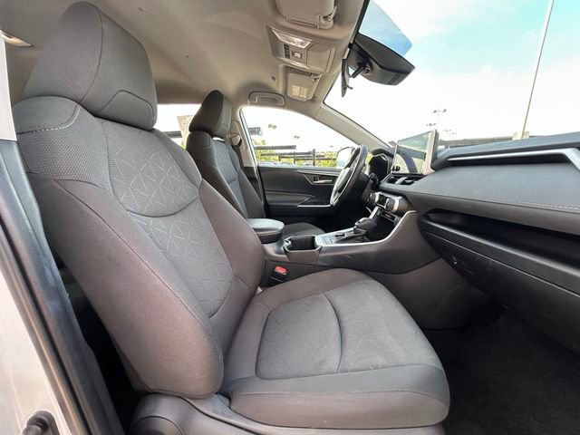 Used 2024 Toyota RAV4 XLE image 33