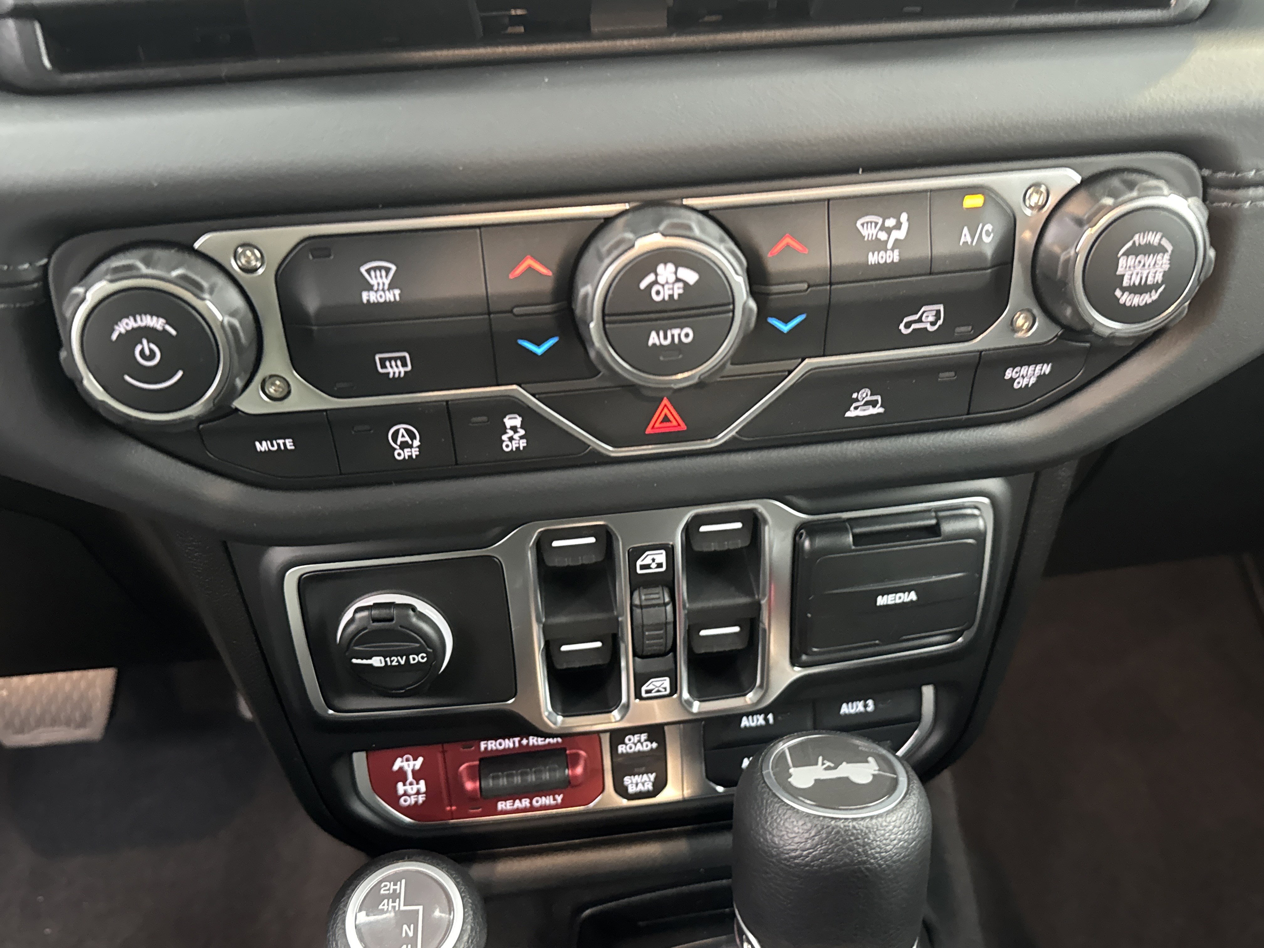 New 2026 Jeep Wrangler Unlimited Rubicon image 31