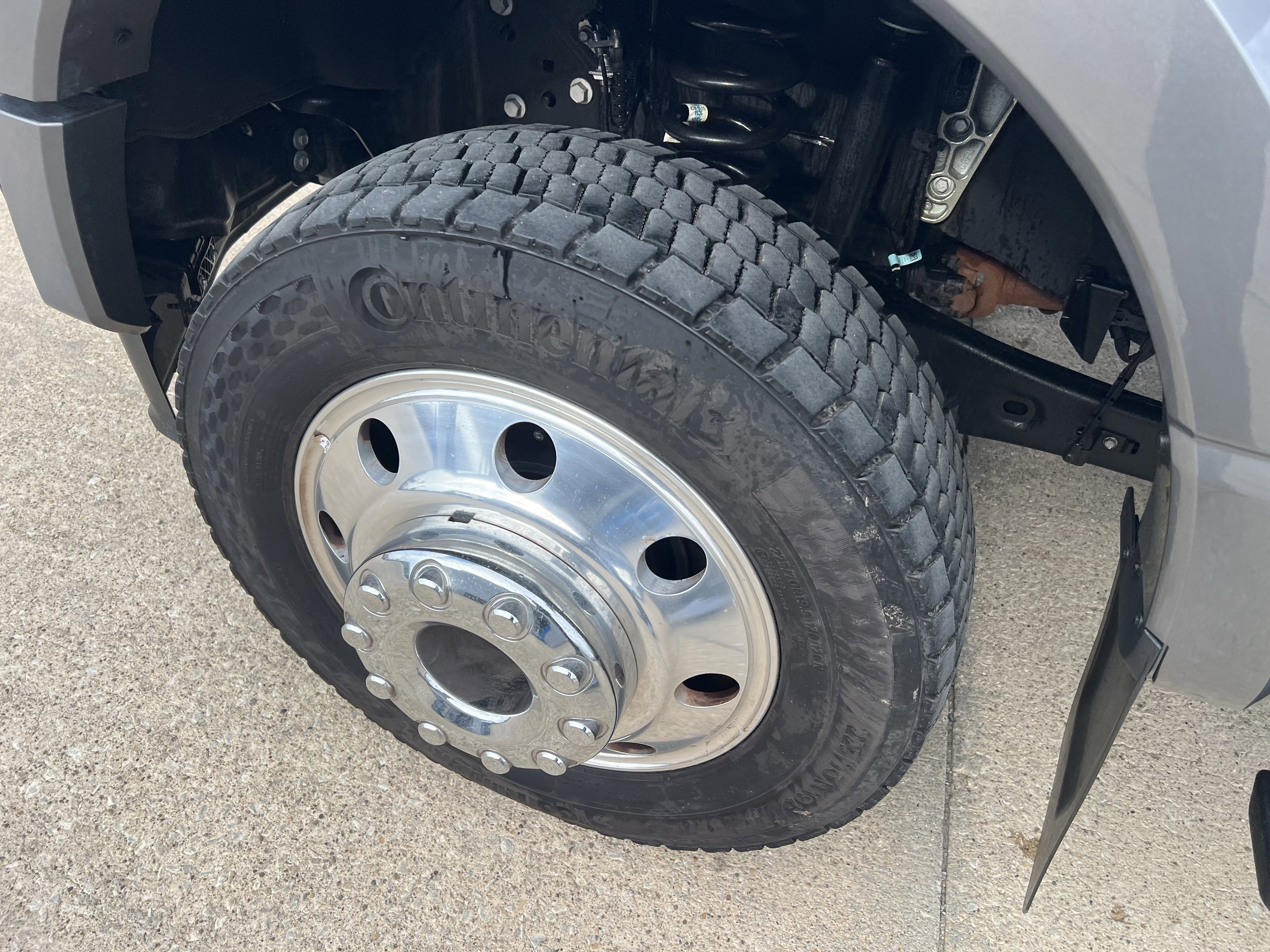 Used 2024 Ford F450 Platinum AWD/4WD image 13