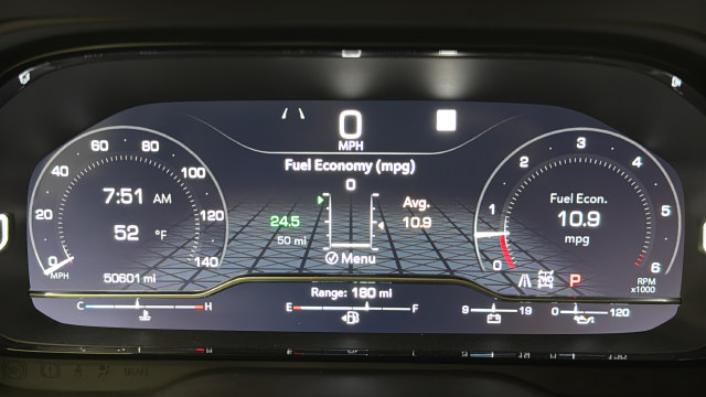 Used 2022 GMC Yukon Denali AWD/4WD image 16