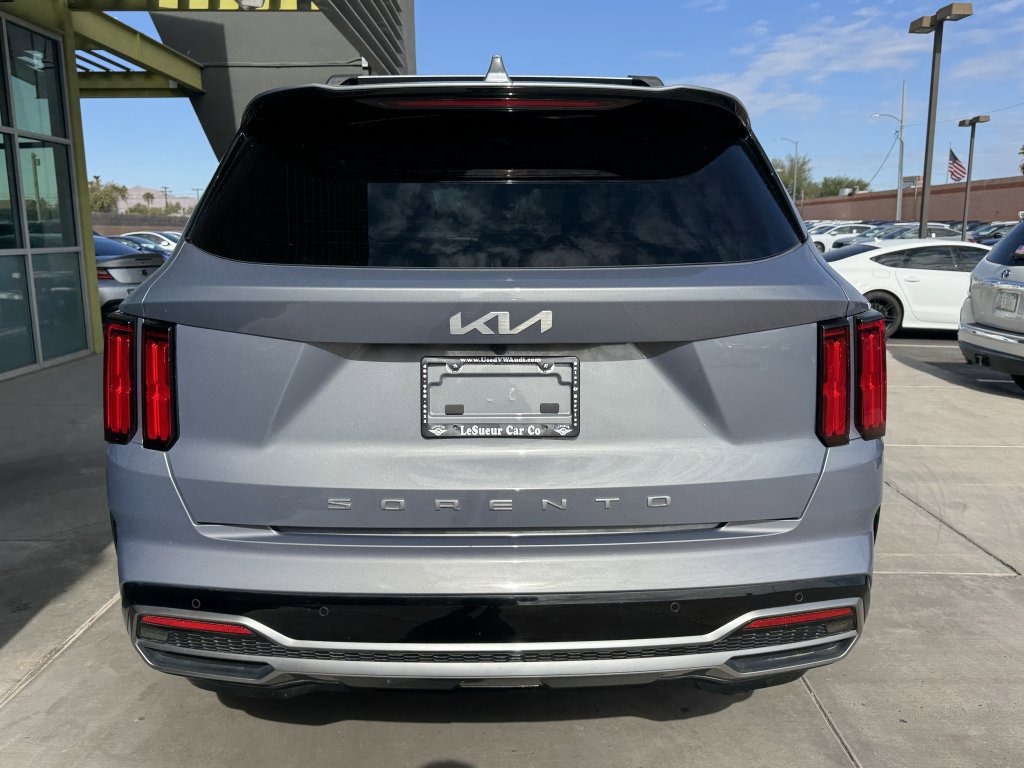 Used 2022 Kia Sorento SX image 13
