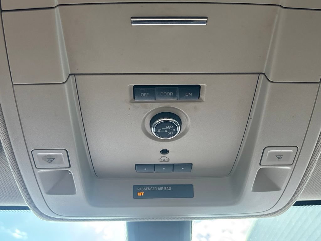 Used 2019 GMC Yukon SLE w/ SLE Value Package RWD image 15