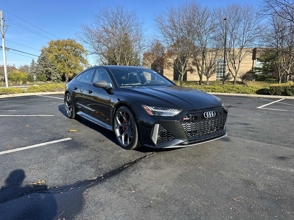 New 2026 Audi RS 7 Performance