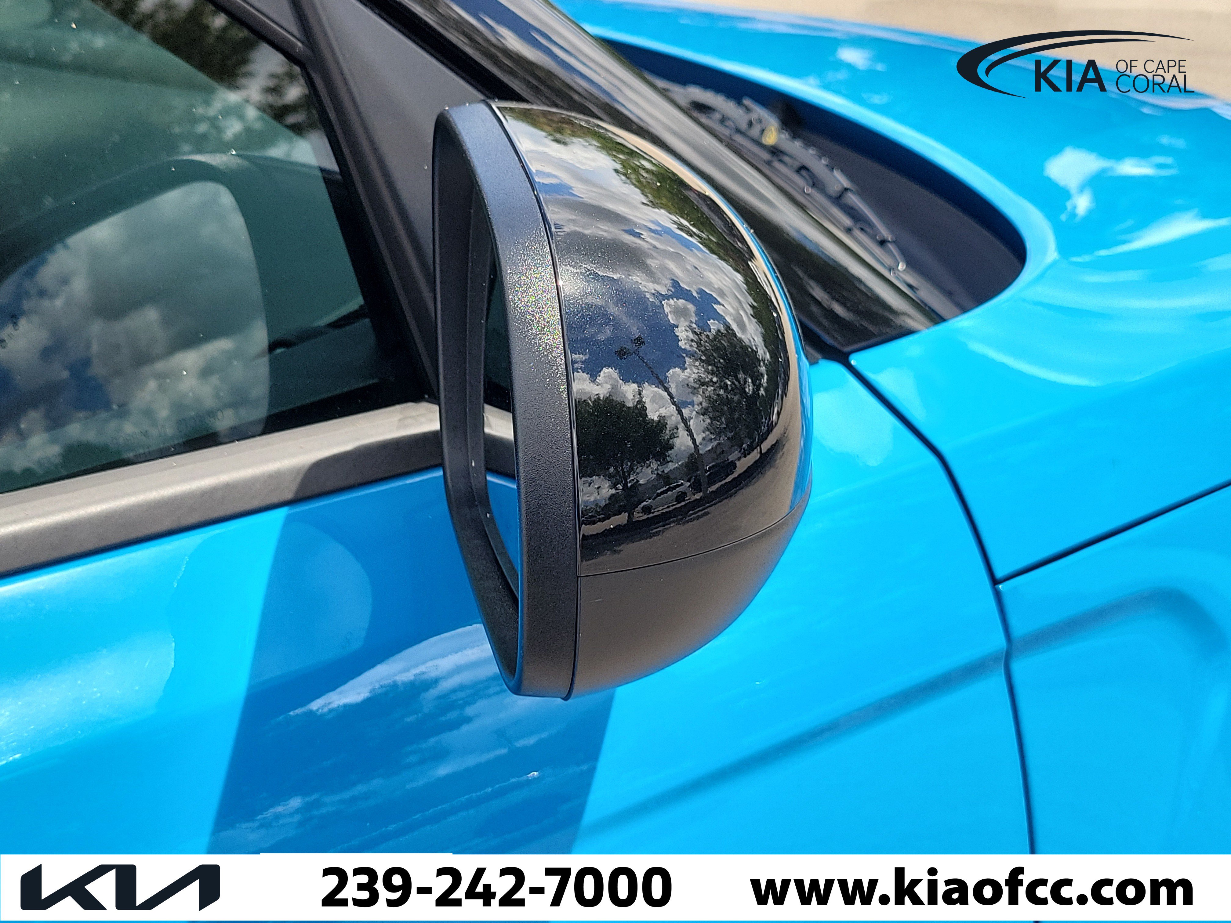 Certified 2025 Kia Soul S FWD image 8