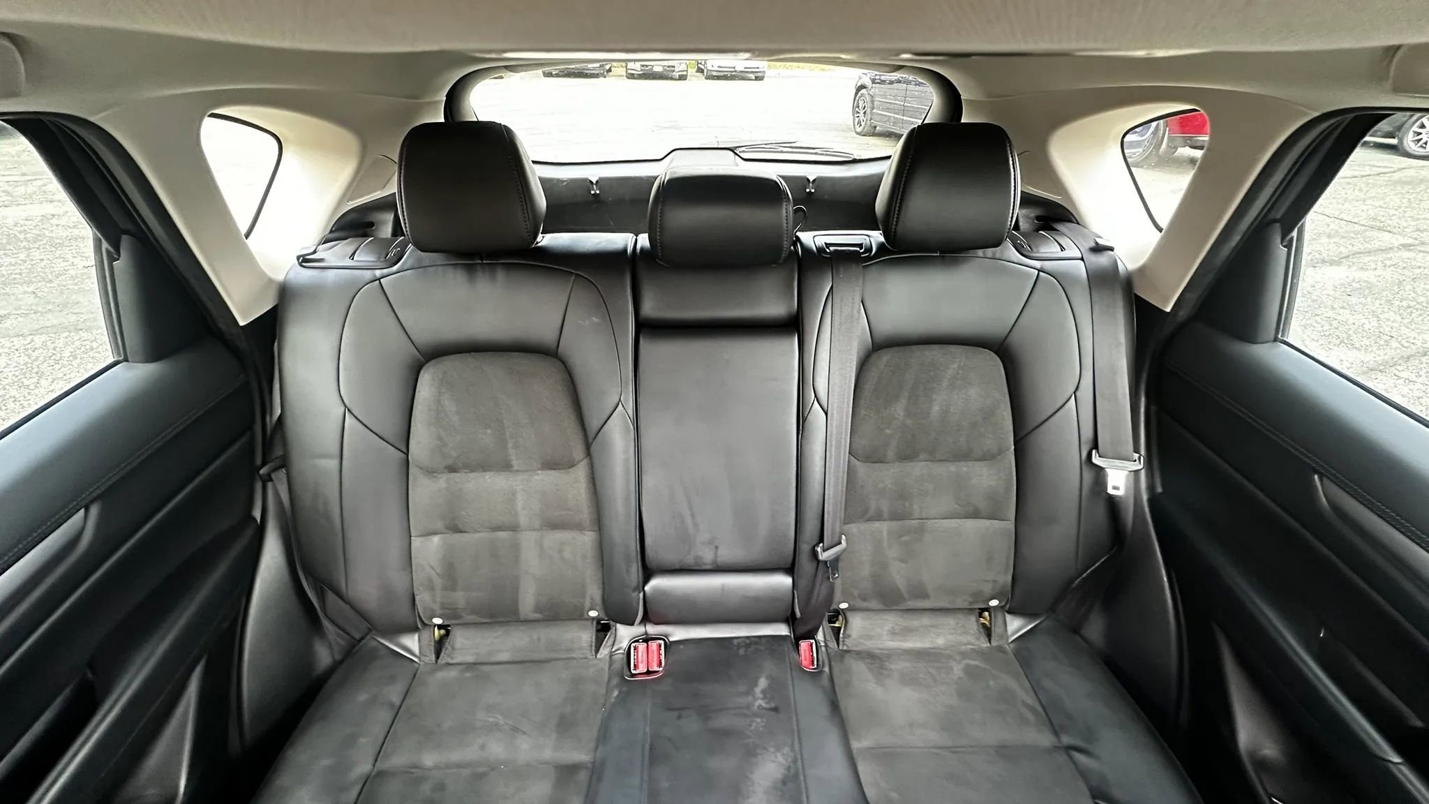 Used 2017 MAZDA CX-5 Touring w/ Preferred Equipment Package AWD/4WD image 27