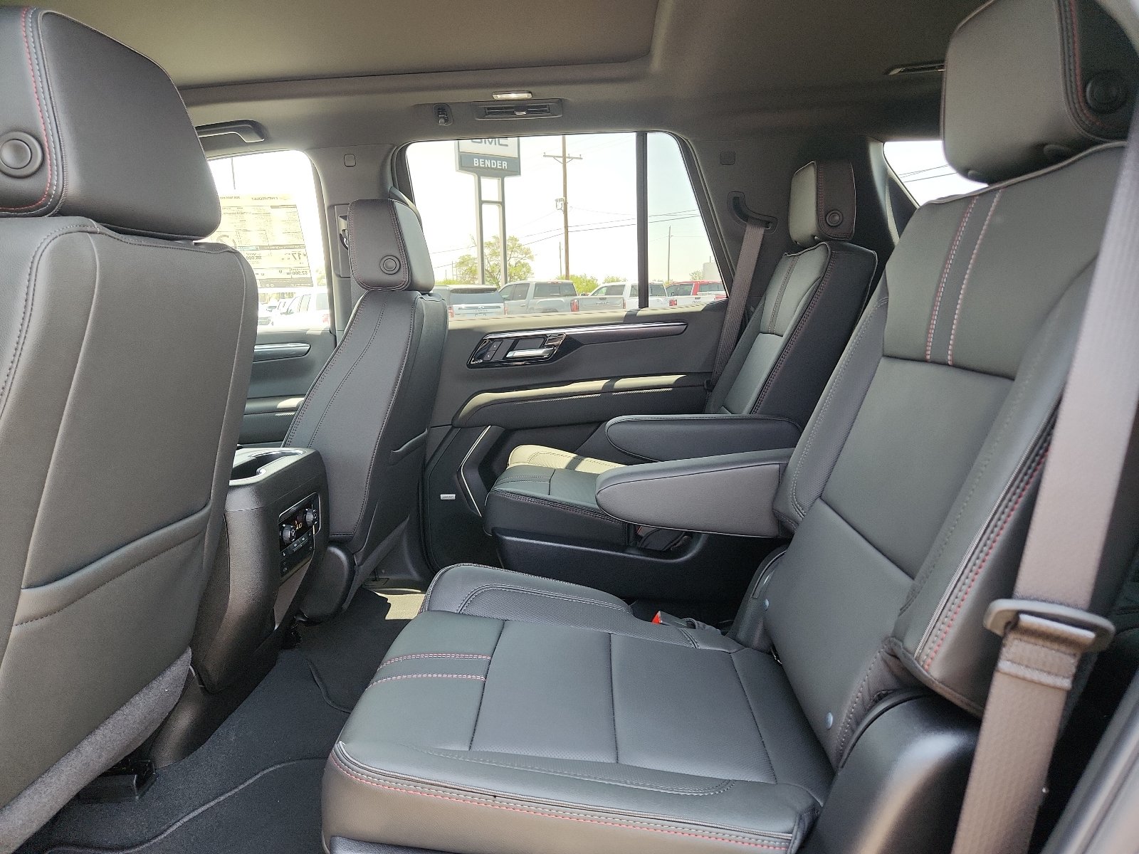 New 2026 Chevrolet Tahoe RST w/ Advanced Technology Package AWD/4WD image 9