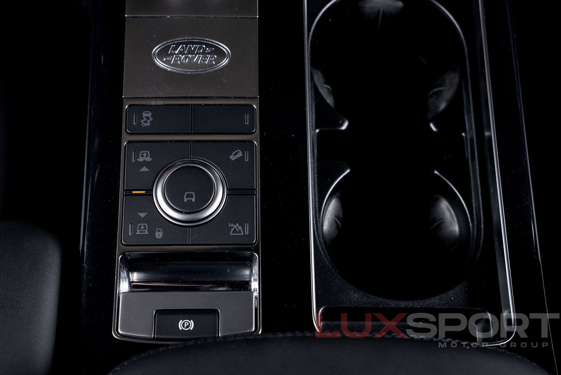 Used 2019 Land Rover Range Rover HSE image 47