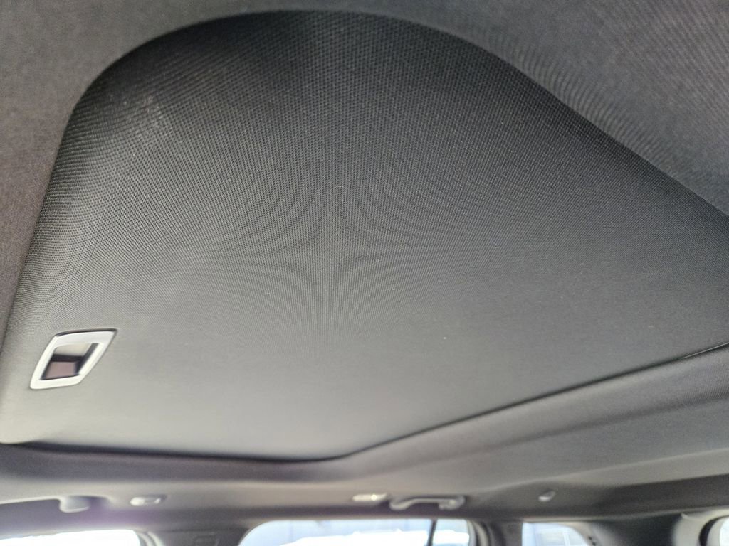 New 2026 Jeep Grand Cherokee Laredo image 13