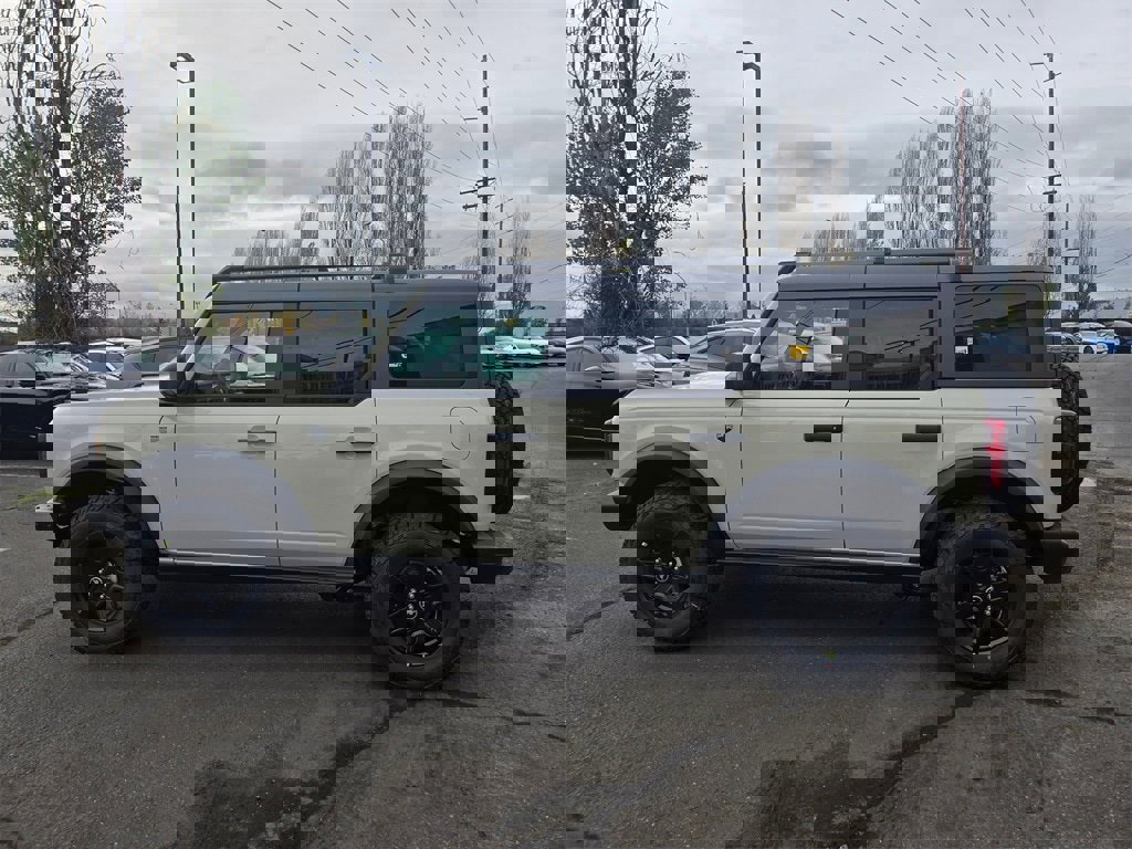 New 2025 Ford Bronco Big Bend w/ Black Diamond Package image 8