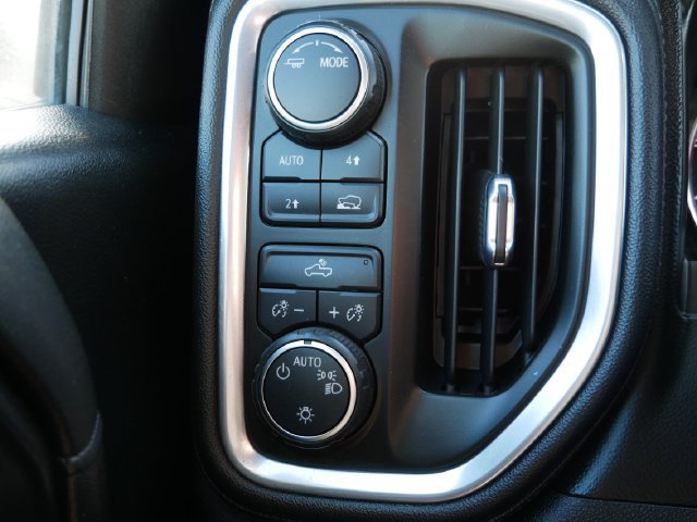 Used 2021 Chevrolet Silverado 1500 LT AWD/4WD image 23