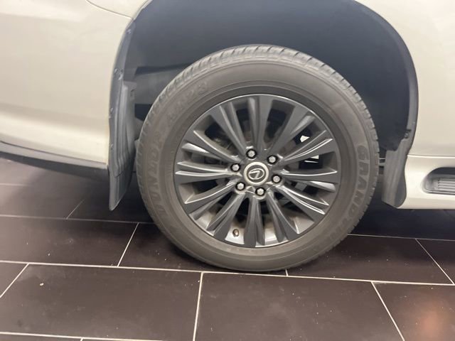 Used 2023 Lexus GX 460 Premium image 16