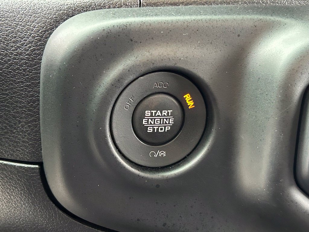 Used 2020 Jeep Wrangler Unlimited Rubicon w/ Quick Order Package 28Y Recon AWD/4WD image 23