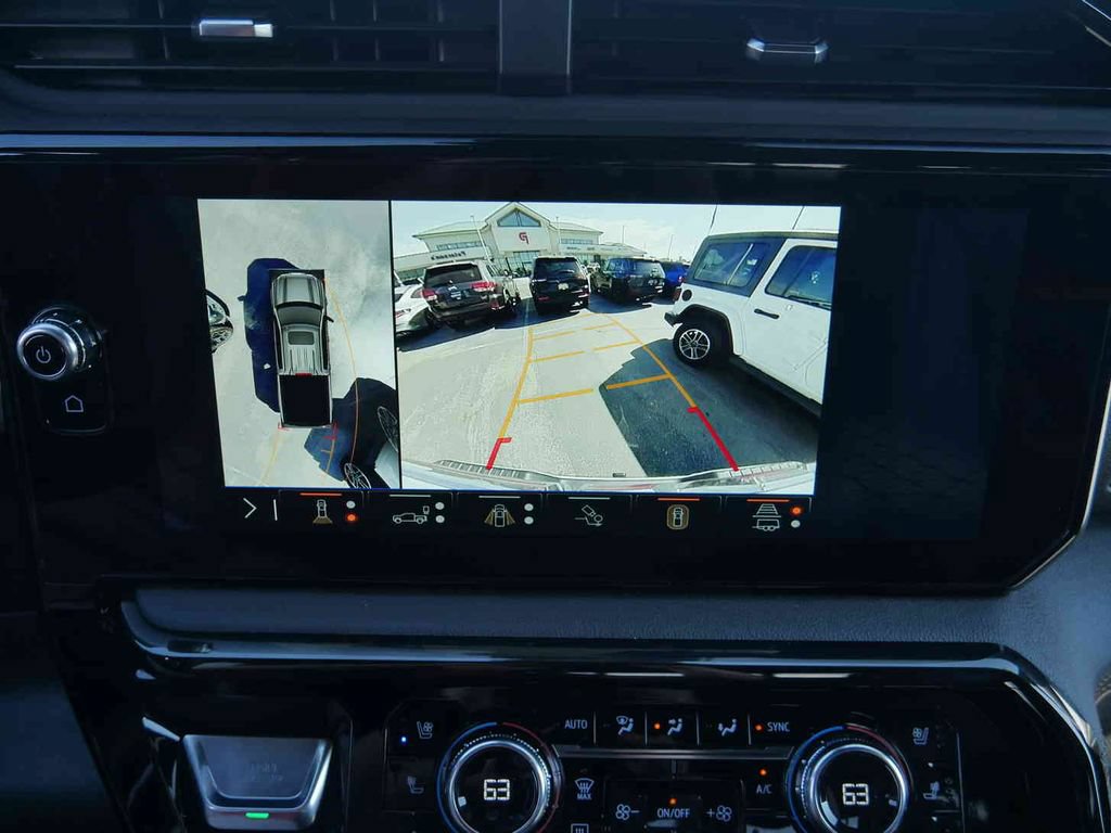 Used 2025 GMC Sierra 1500 AT4 w/ AT4 Premium Package AWD/4WD image 40