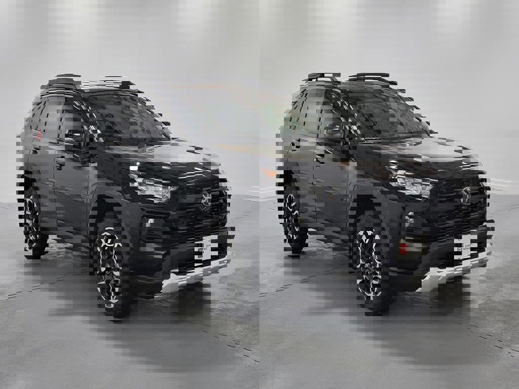 Certified 2020 Toyota RAV4 Adventure image 2