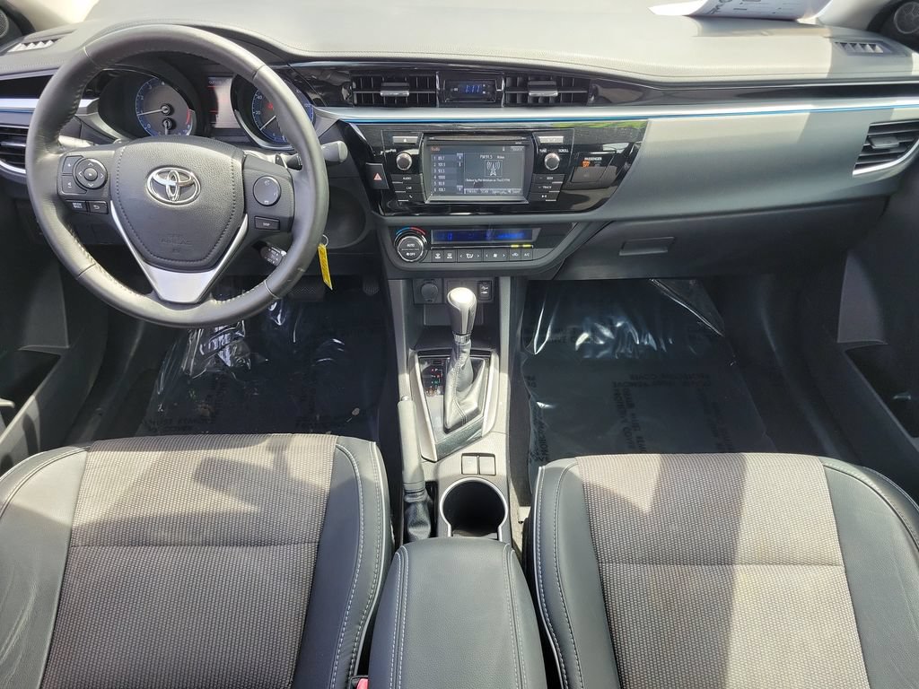 Used 2015 Toyota Corolla S FWD image 12