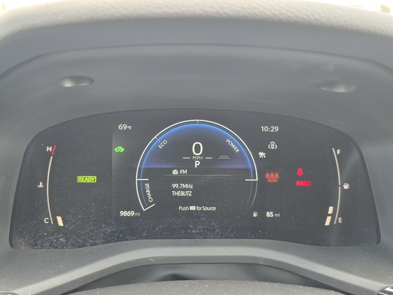Certified 2025 Toyota Camry SE FWD image 25