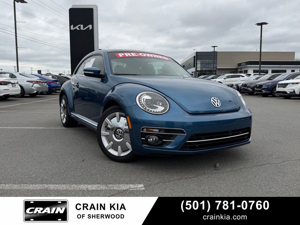 Used 2019 Volkswagen Beetle 2.0T SE w/ SE Premium Package FWD image 1