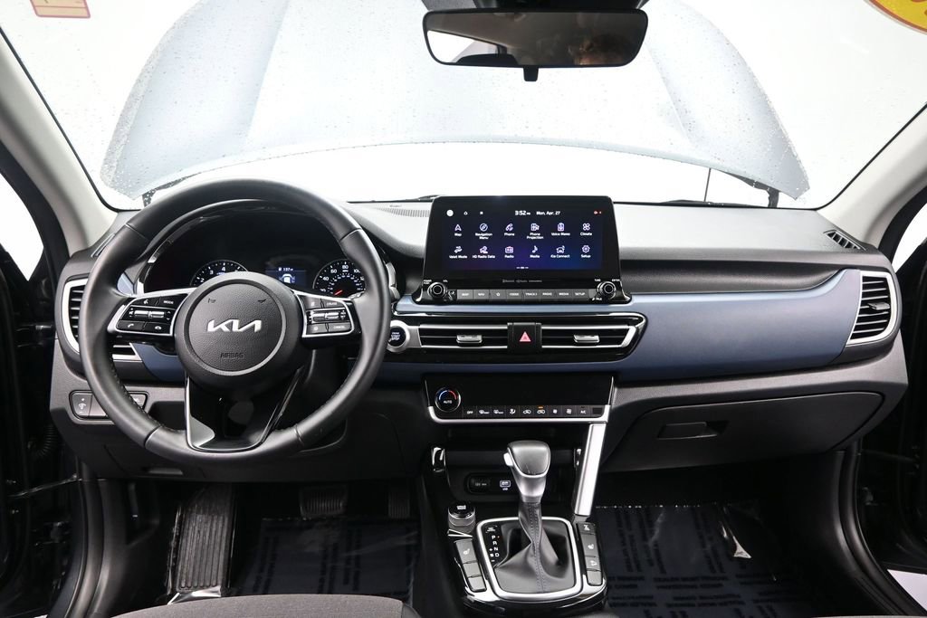 Certified 2023 Kia Seltos Nightfall Edition AWD/4WD image 36