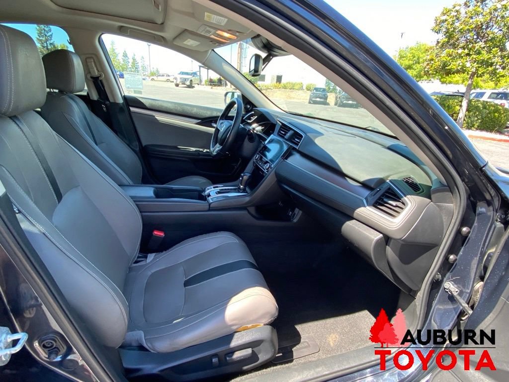 Used 2017 Honda Civic Touring image 12
