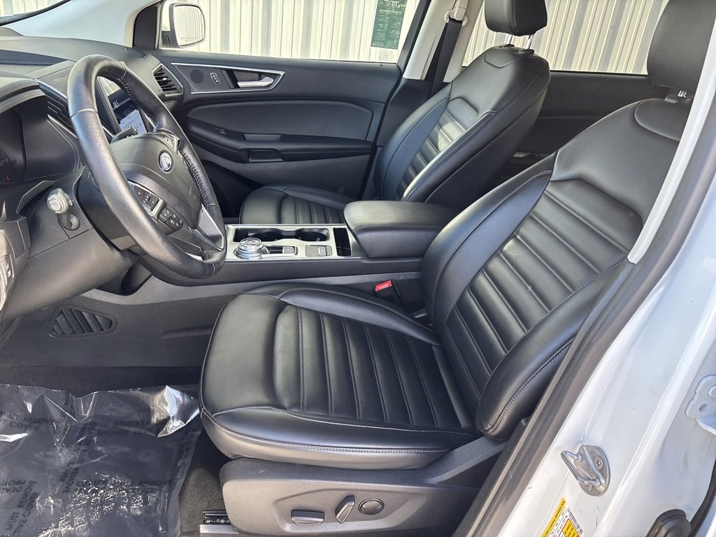 Used 2022 Ford Edge SEL w/ Convenience Package image 11