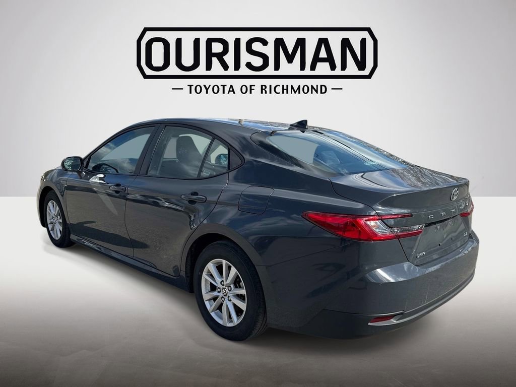 Certified 2025 Toyota Camry LE image 5