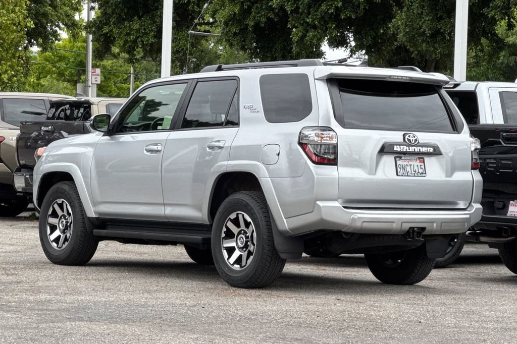 Certified 2024 Toyota 4Runner TRD Off-Road Premium w/ Moonroof Package AWD/4WD image 5