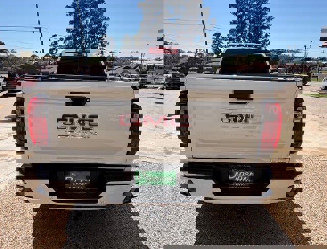 New 2026 GMC Canyon Elevation w/ Convenience Package image 7