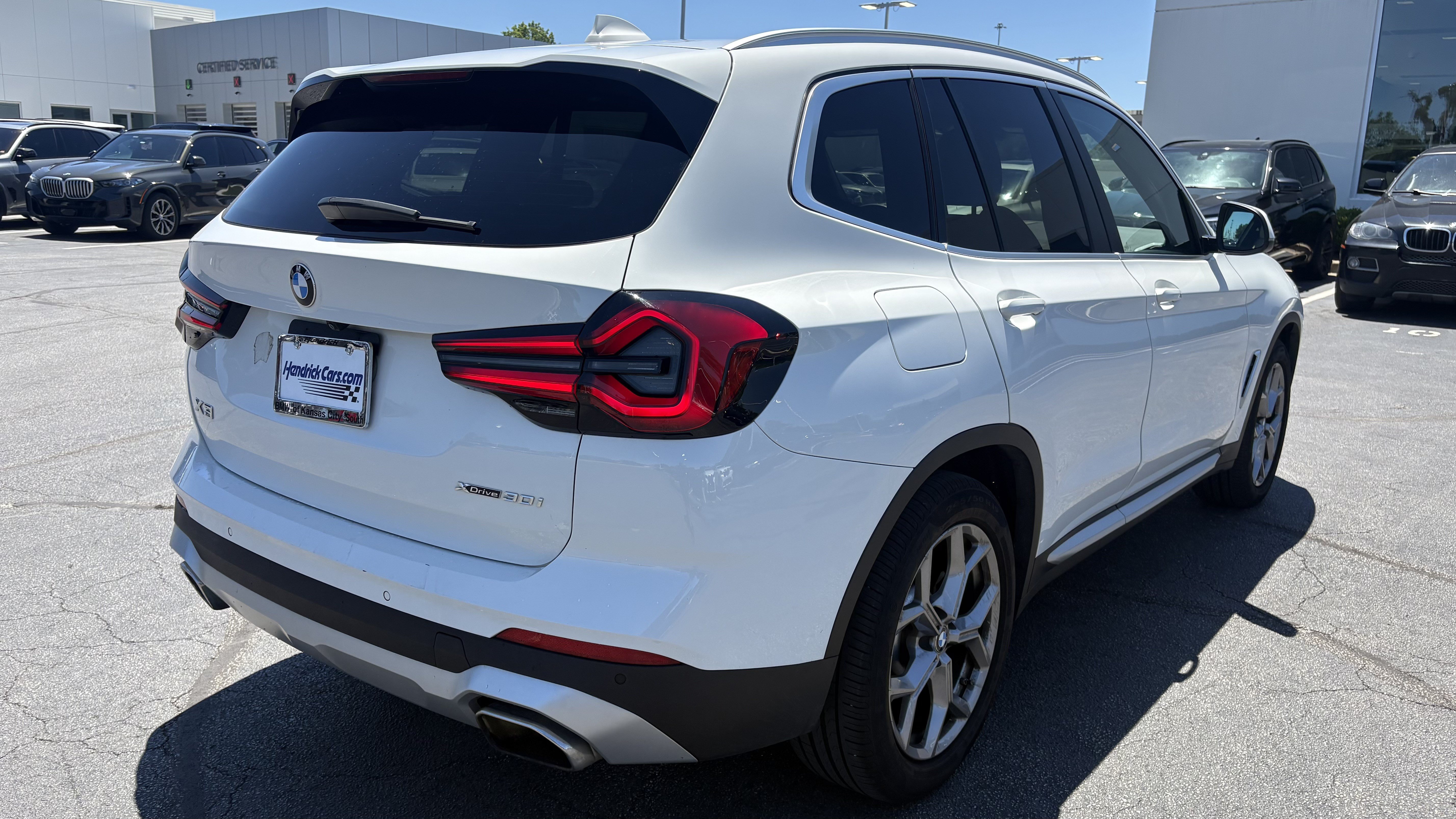 Used 2023 BMW X3 xDrive30i w/ Convenience Package AWD/4WD image 10