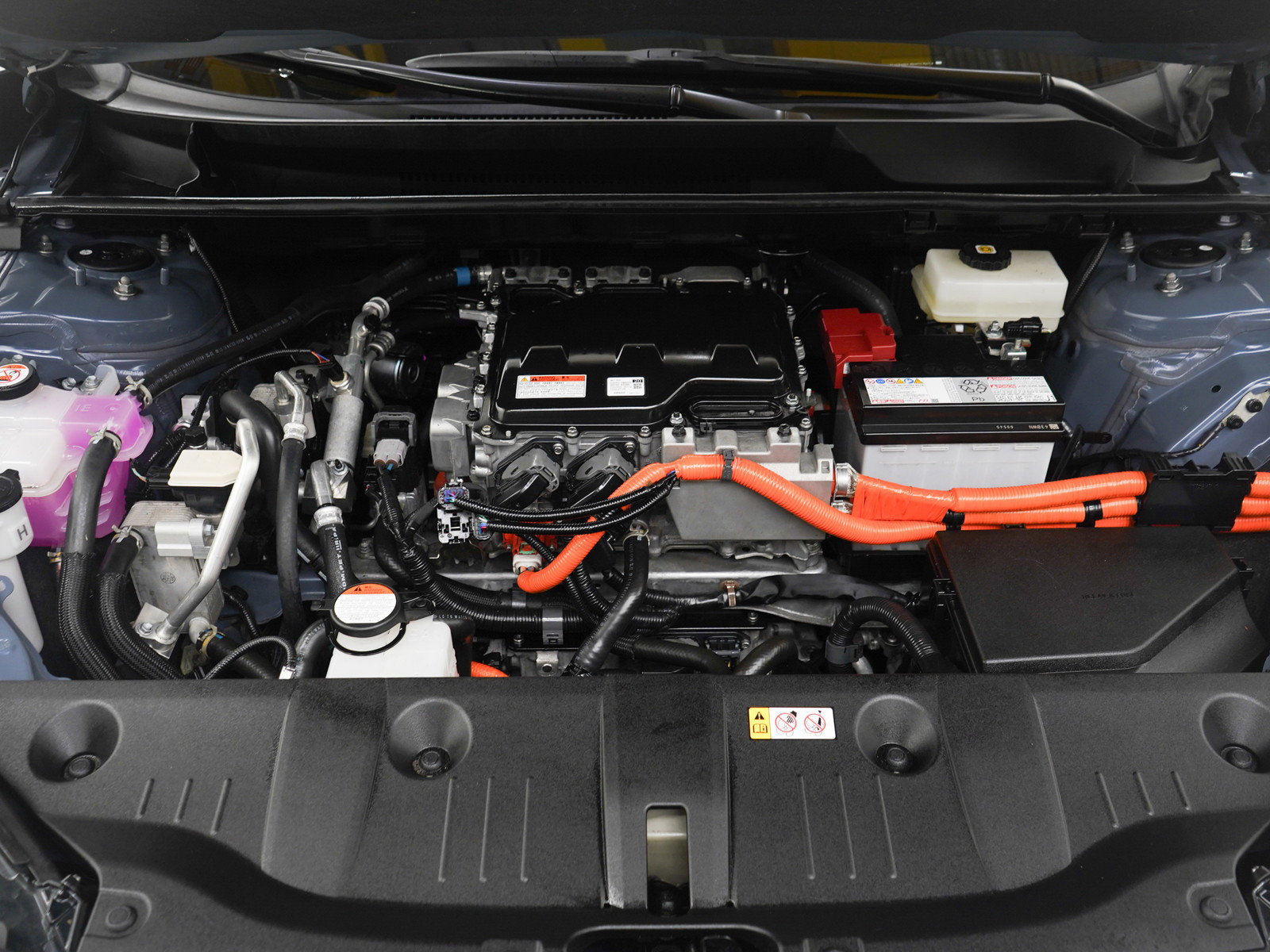 Used 2023 Subaru Solterra Limited image 32