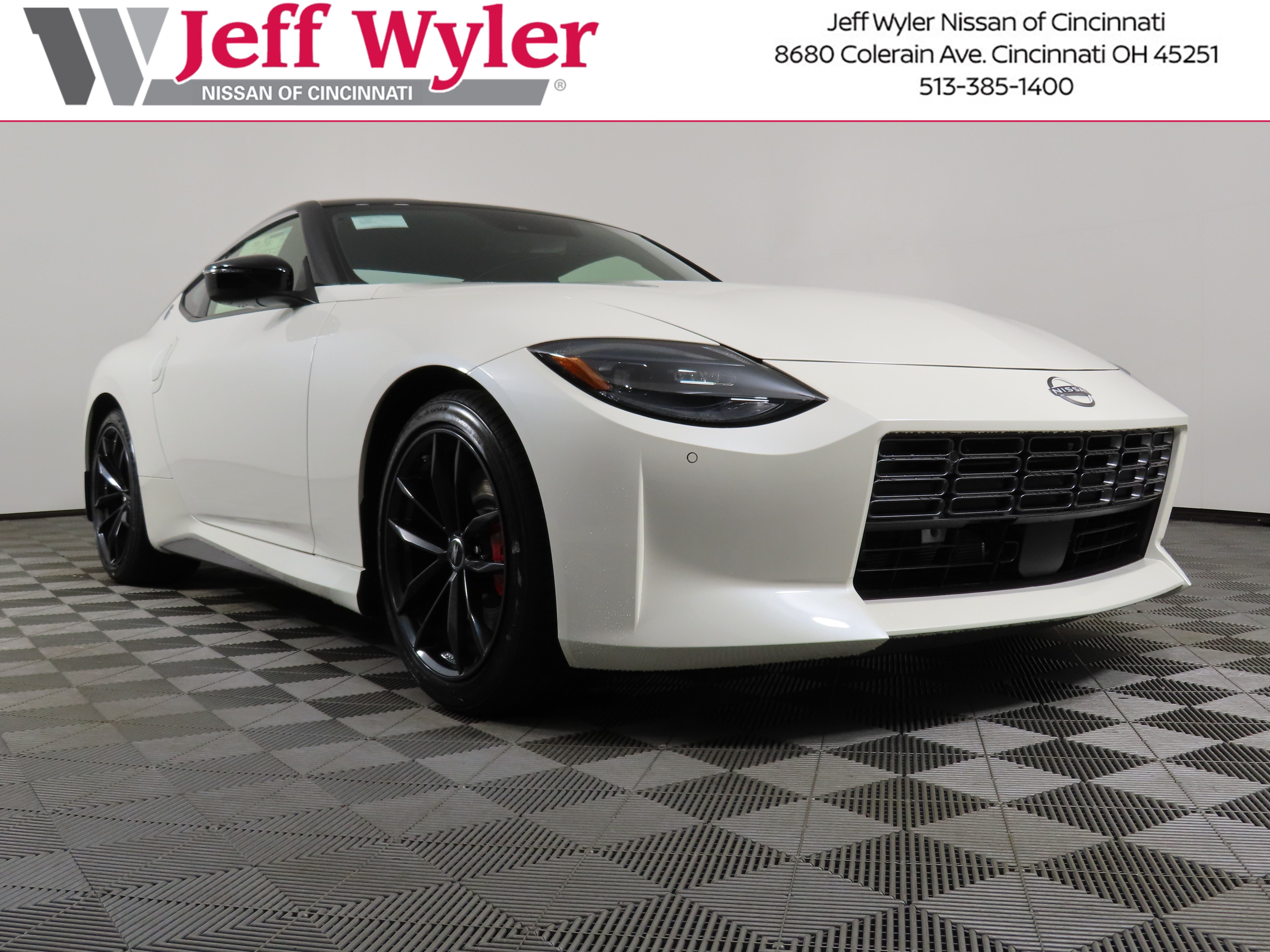 New 2026 Nissan Z Performance w/ Floor Mat Package