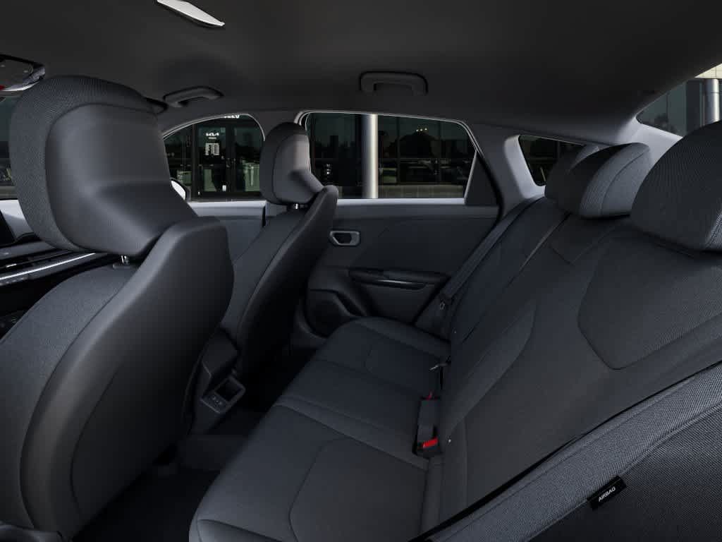 New 2027 Kia K4 FWD image 18