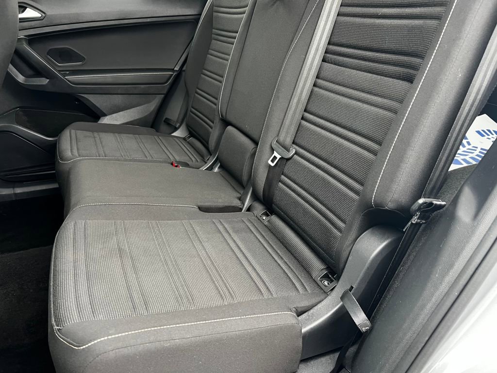 Used 2024 Volkswagen Tiguan S image 13