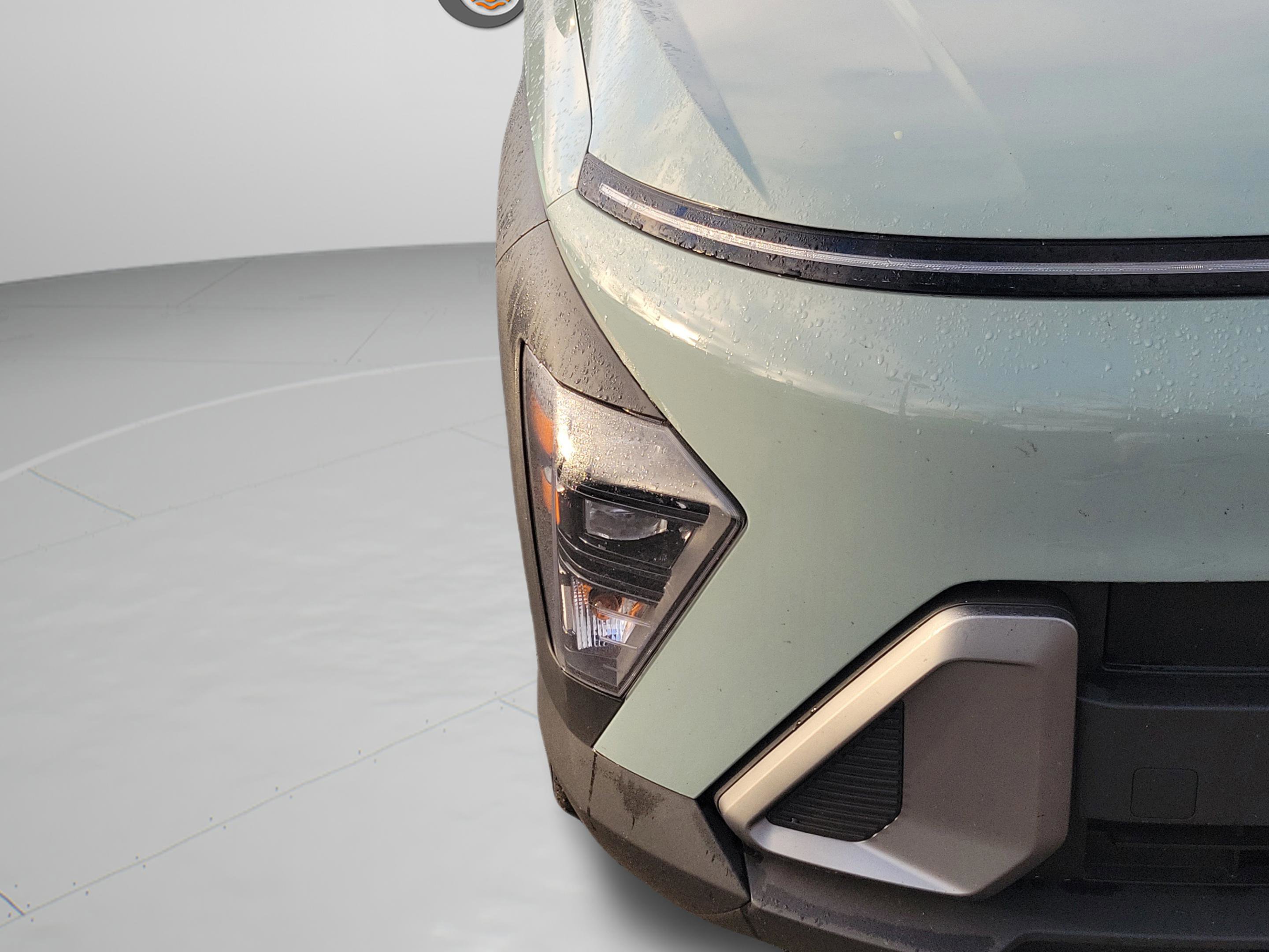 Used 2024 Hyundai Kona SEL image 7