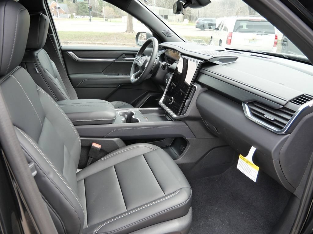 New 2026 GMC Acadia Elevation w/ Black Edition AWD/4WD image 22
