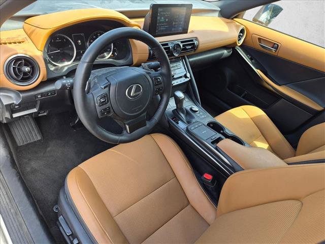 Used 2023 Lexus IS 300 w/ Comfort Package RWD image 10