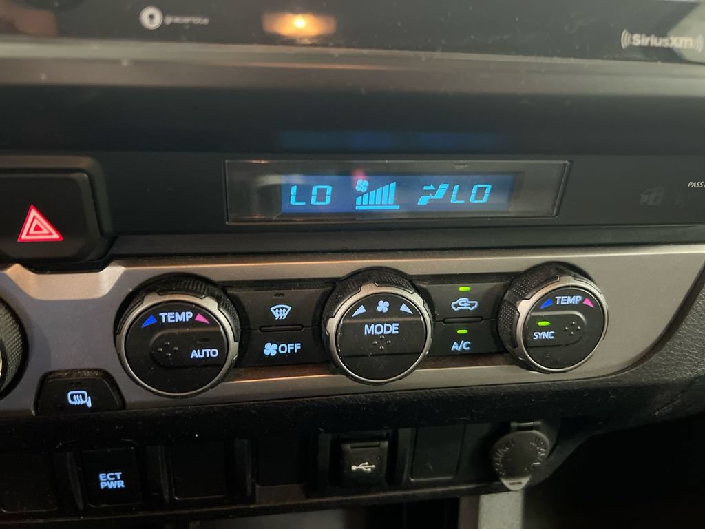 Used 2021 Toyota Tacoma SR AWD/4WD image 16