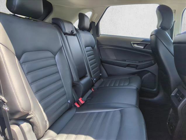 Used 2017 Ford Edge SEL w/ Equipment Group 201A FWD image 23