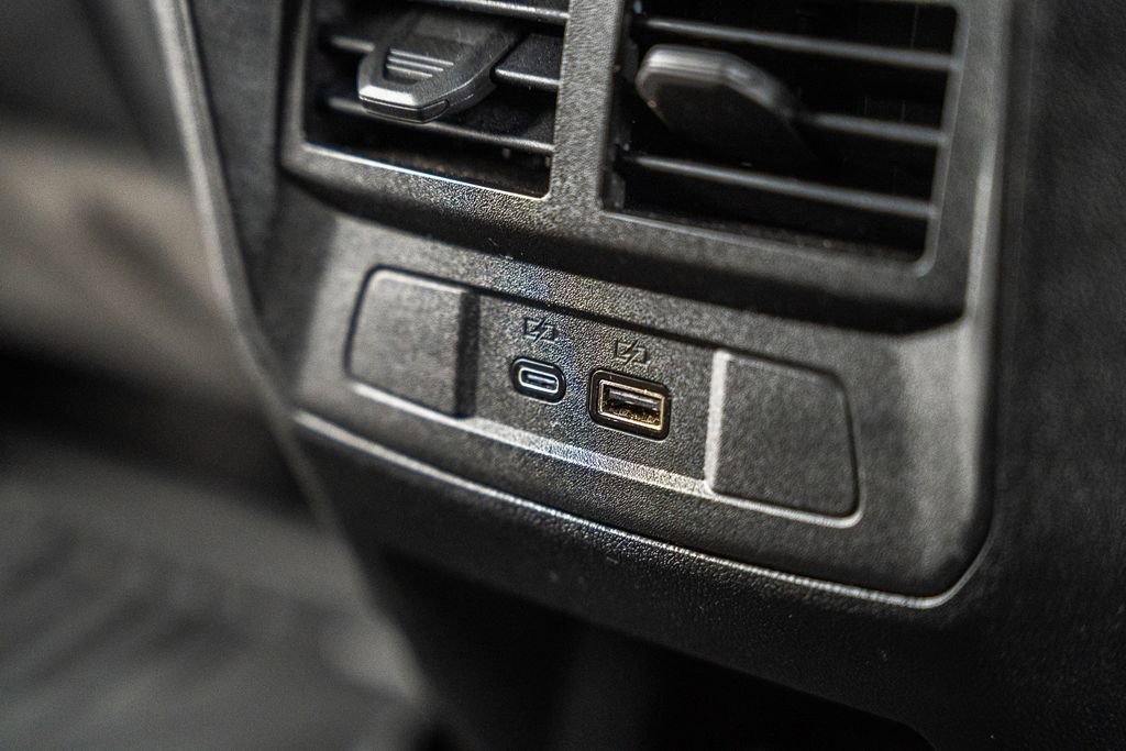 Used 2024 Chevrolet Colorado ZR2 w/ ZR2 Convenience Package III AWD/4WD image 41