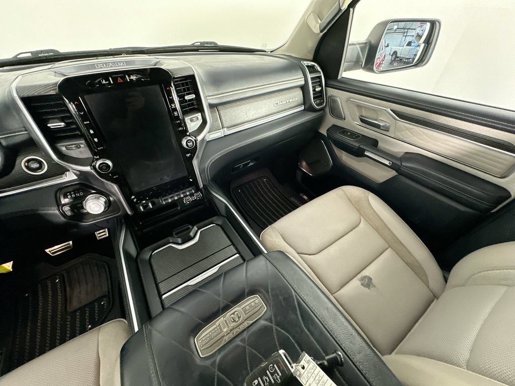 Used 2022 RAM 1500 Limited AWD/4WD image 11