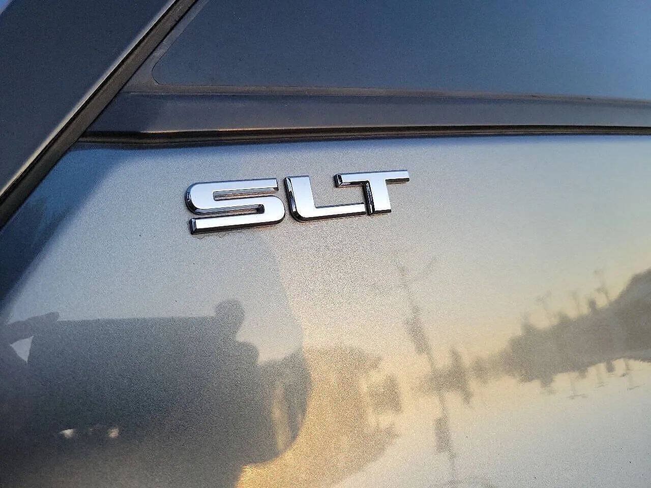 Used 2019 GMC Terrain SLT w/ Preferred Package FWD image 13