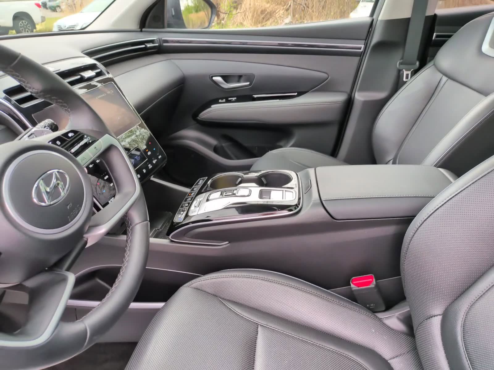 Used 2024 Hyundai Tucson Limited AWD/4WD image 24