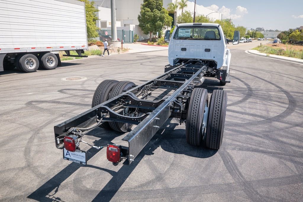New 2026 Ford F650 2WD Regular Cab Super Duty image 7
