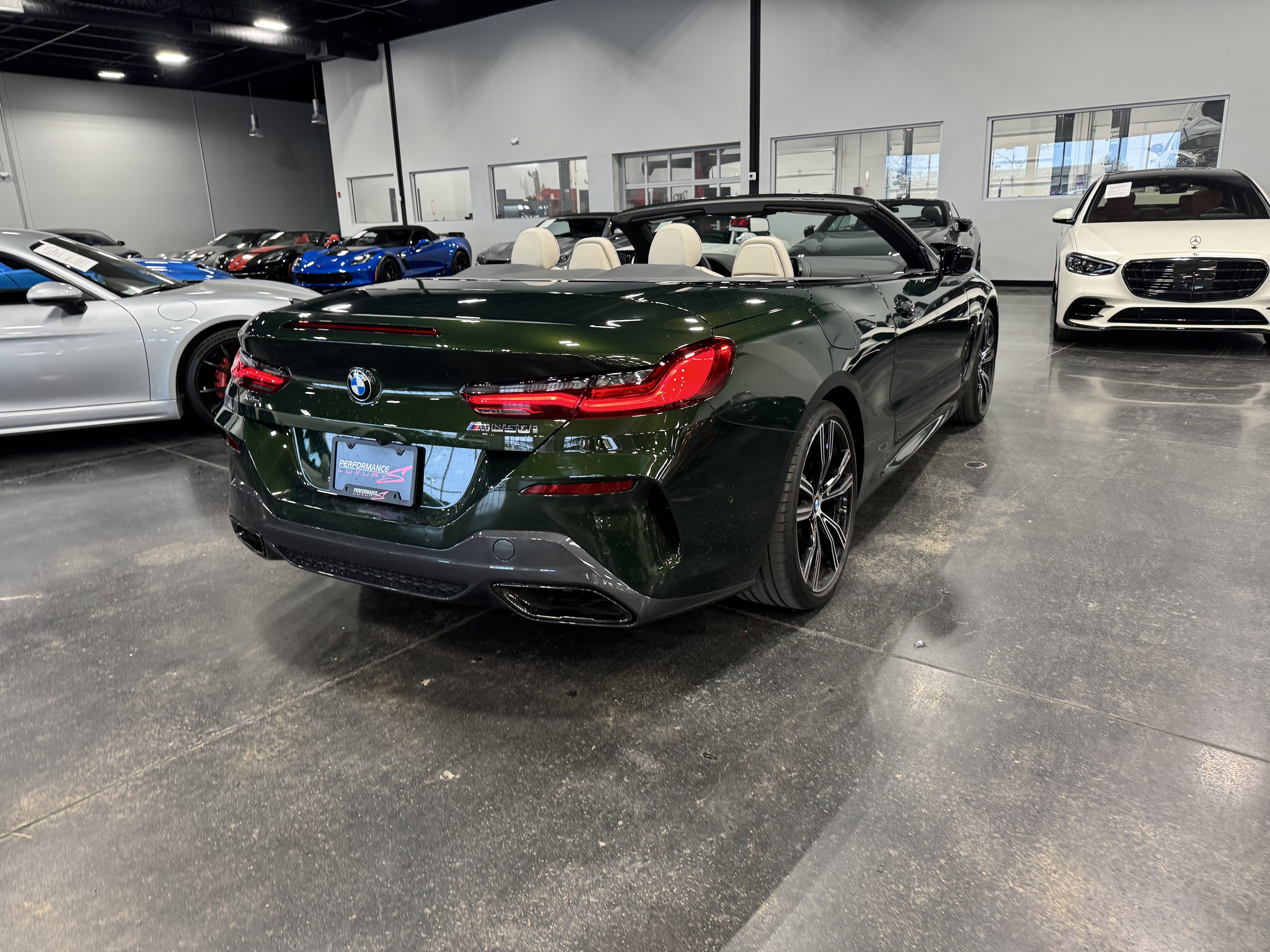 Used 2025 BMW M850i xDrive Convertible image 3