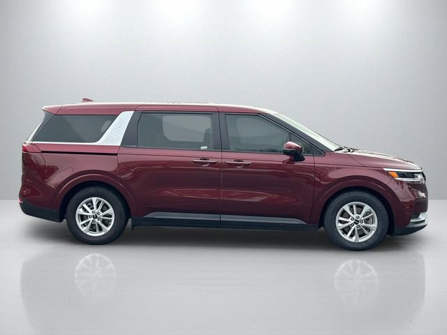 Used 2024 Kia Carnival LX image 8