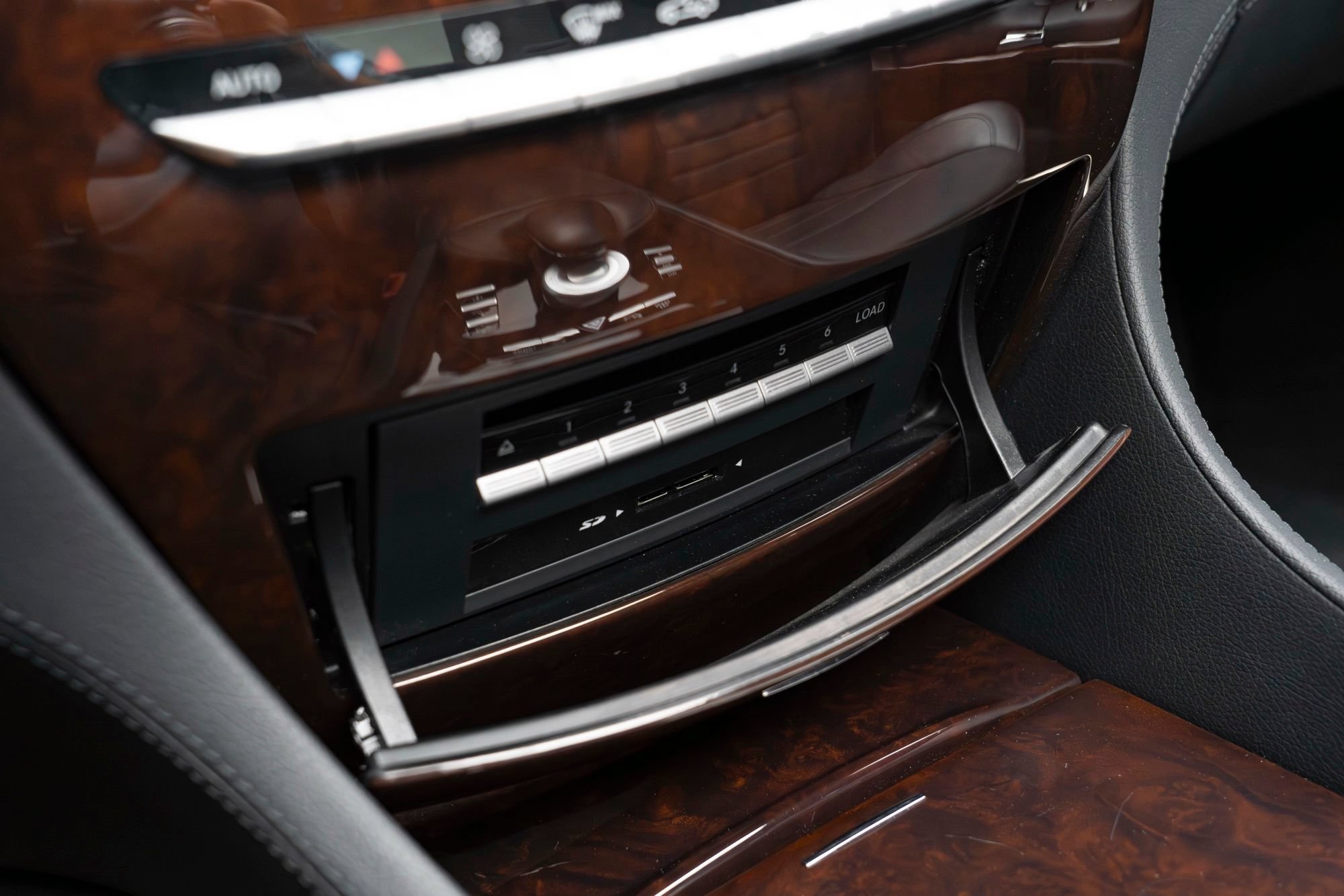 Used 2012 Mercedes-Benz CL 63 AMG image 35