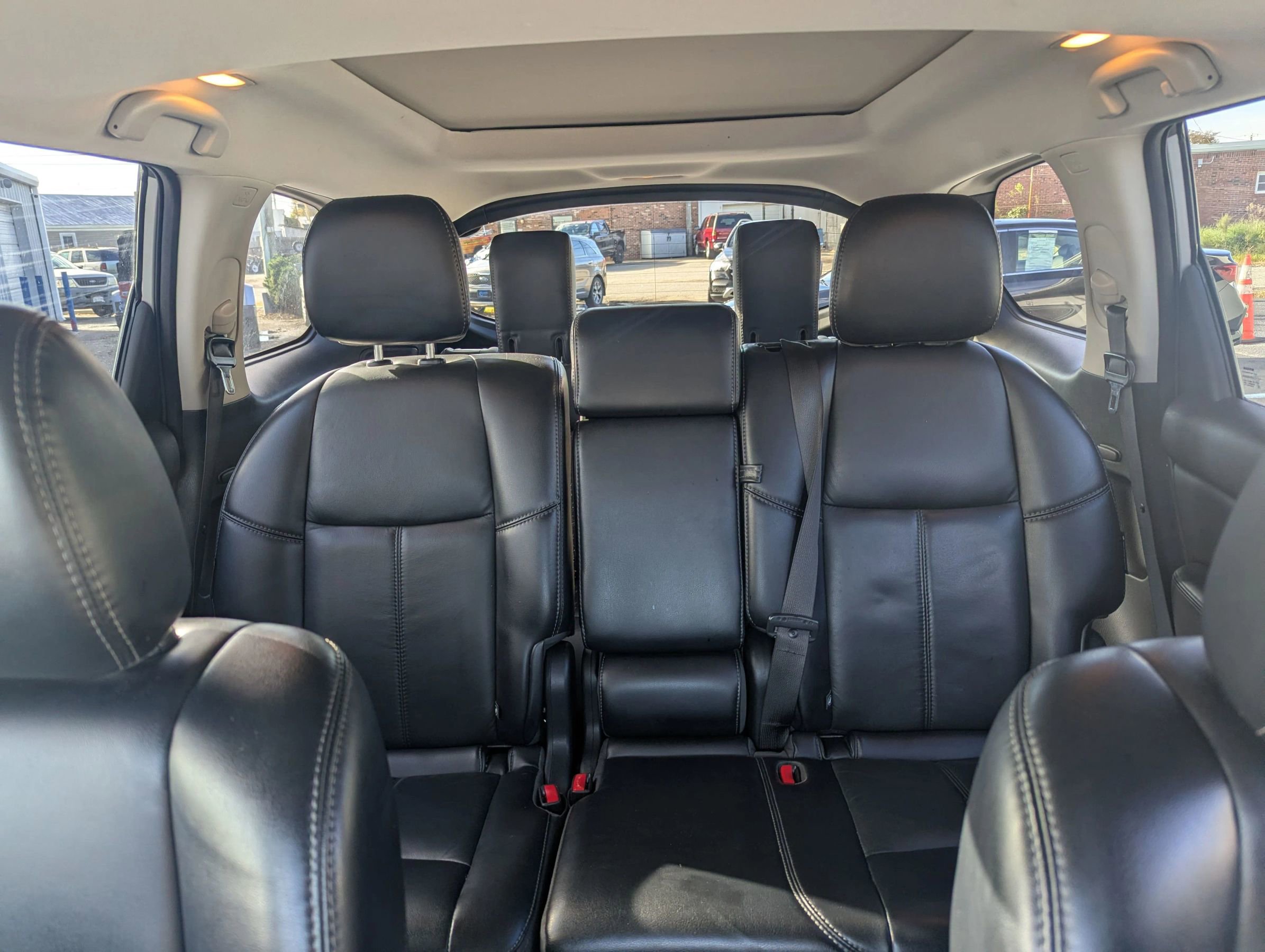 Used 2018 Nissan Pathfinder SL w/ SL Premium Package image 25