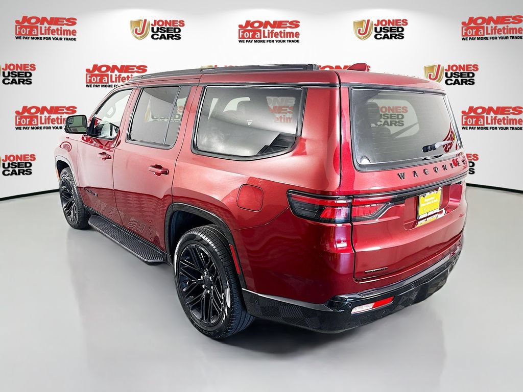 Used 2022 Jeep Wagoneer Series I AWD/4WD image 2