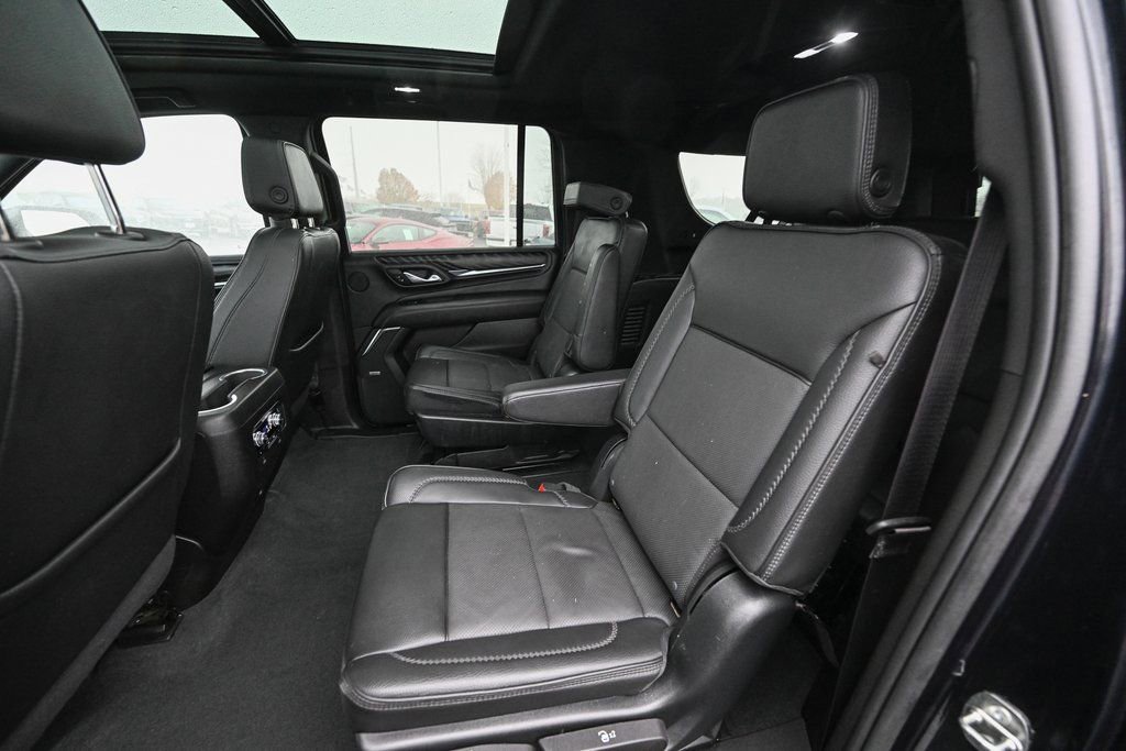 Used 2023 GMC Yukon XL Denali image 21